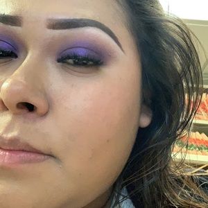 Meet your Posher, Gabriela